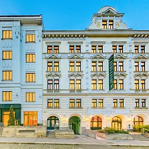 Отель Josefshof Am Rathaus