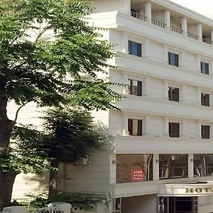 alfa-hotel.istanbul-turkeyhotels.com/