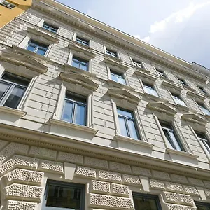 Castellez 1020 Apartamento