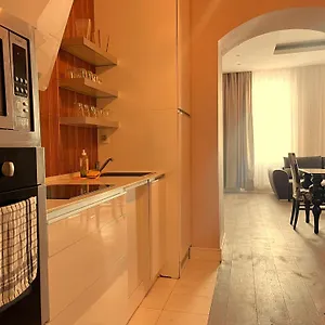 Aurellia Serviced Apartament