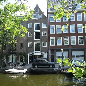 bb-wladimir-studios.amsterdamhotelsnl.com/